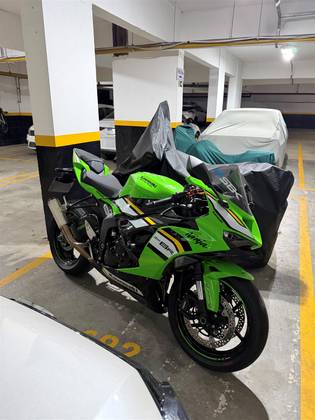 KAWASAKI NINJA ZX-6R KRT 
